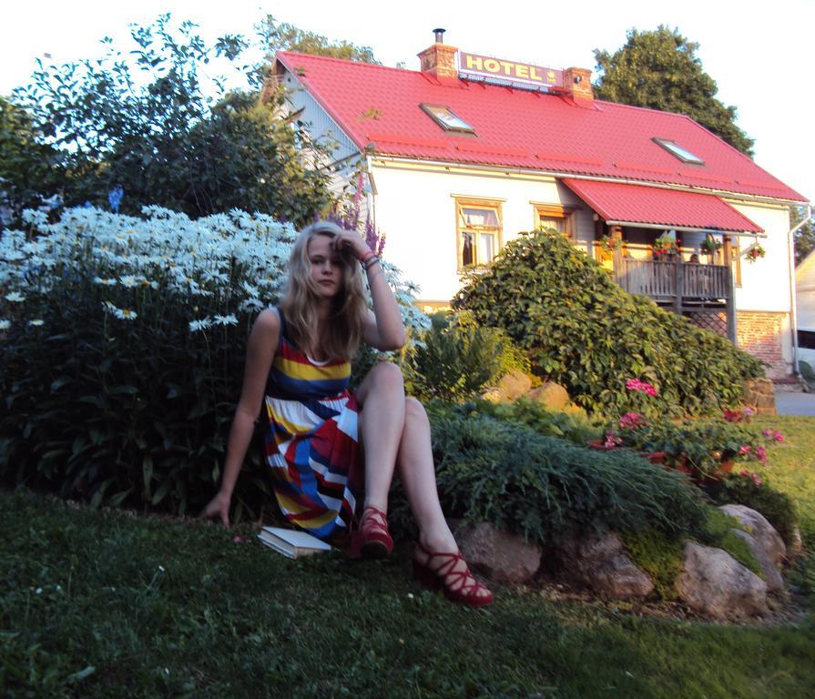 Hotel Saule Talsi Exterior foto