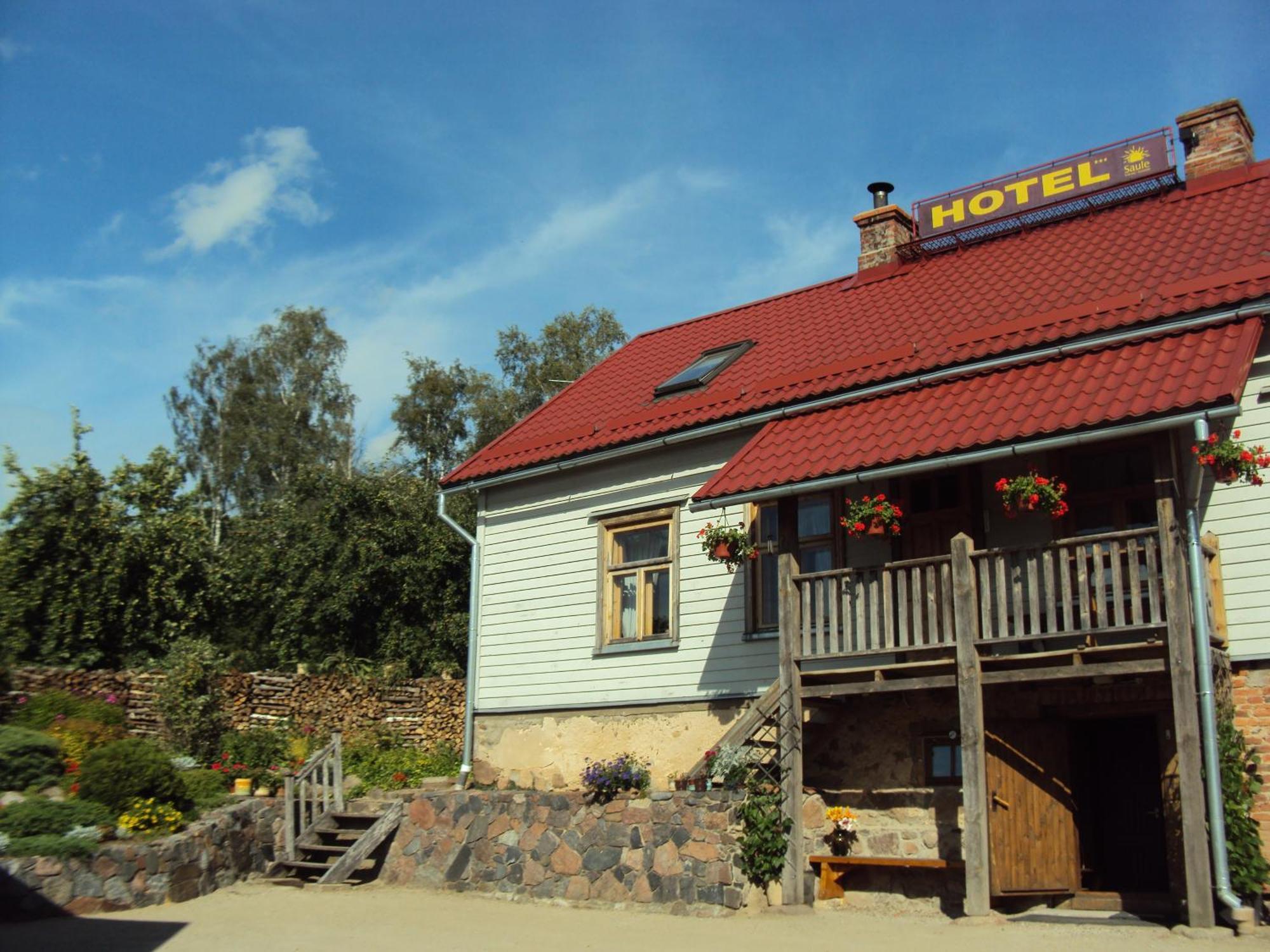 Hotel Saule Talsi Exterior foto