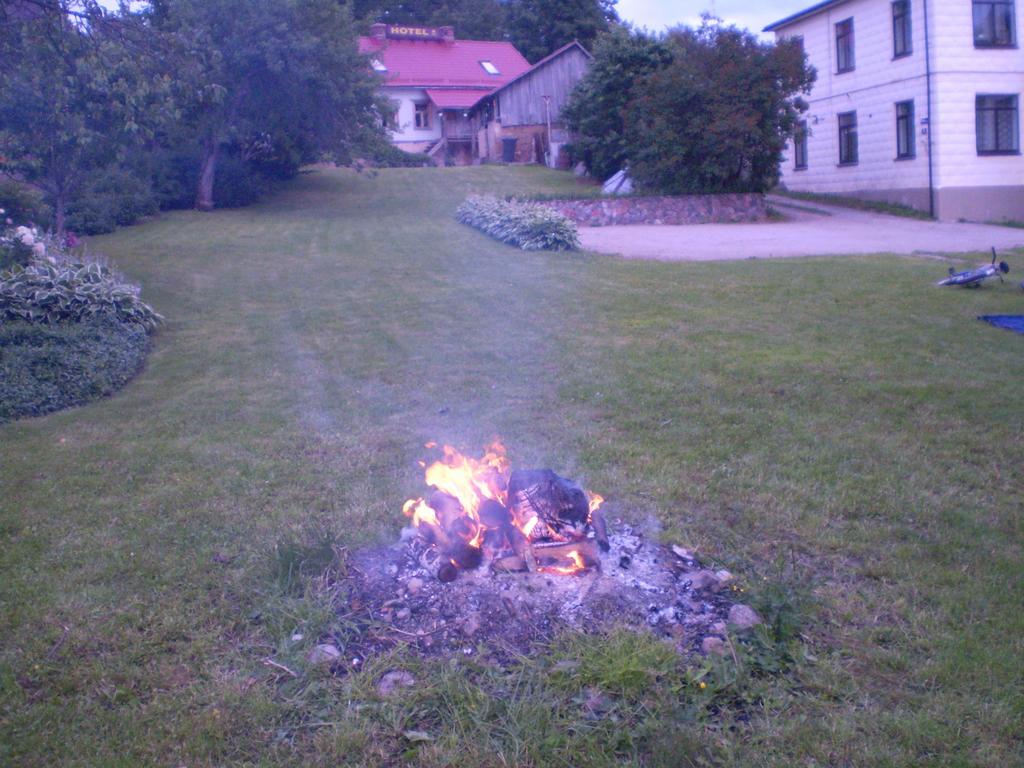 Hotel Saule Talsi Exterior foto