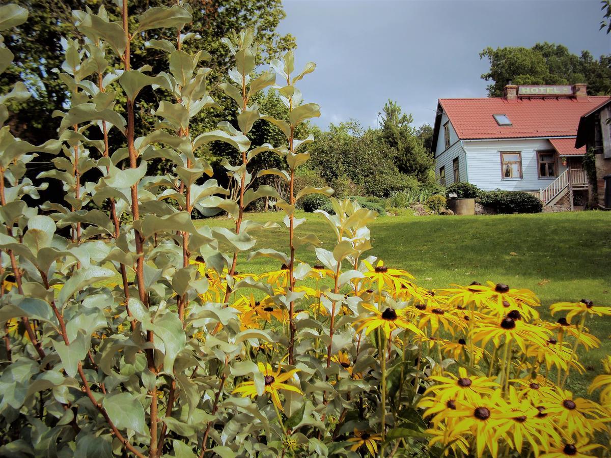 Hotel Saule Talsi Exterior foto