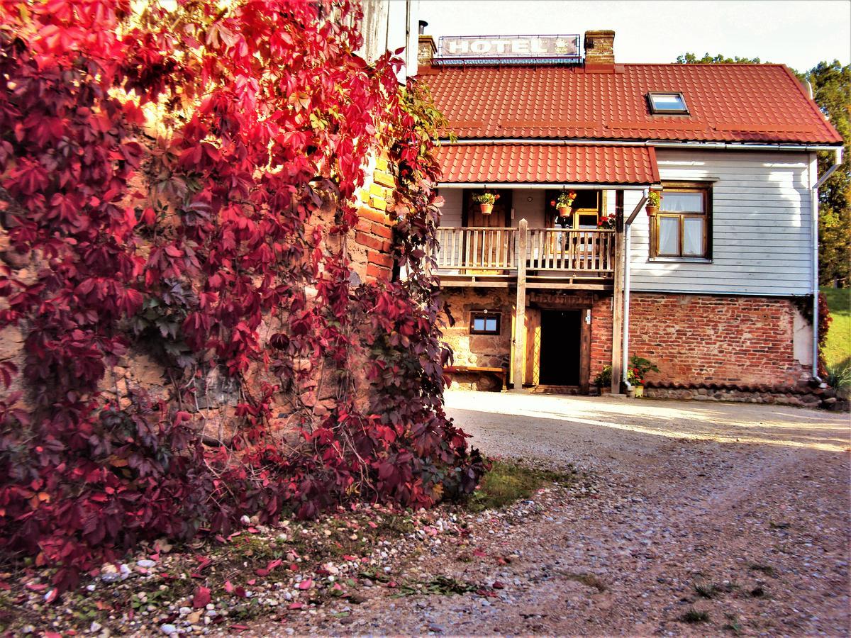 Hotel Saule Talsi Exterior foto
